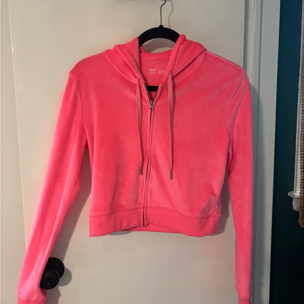 Aerie Pink Cropped Fitted Hoodie